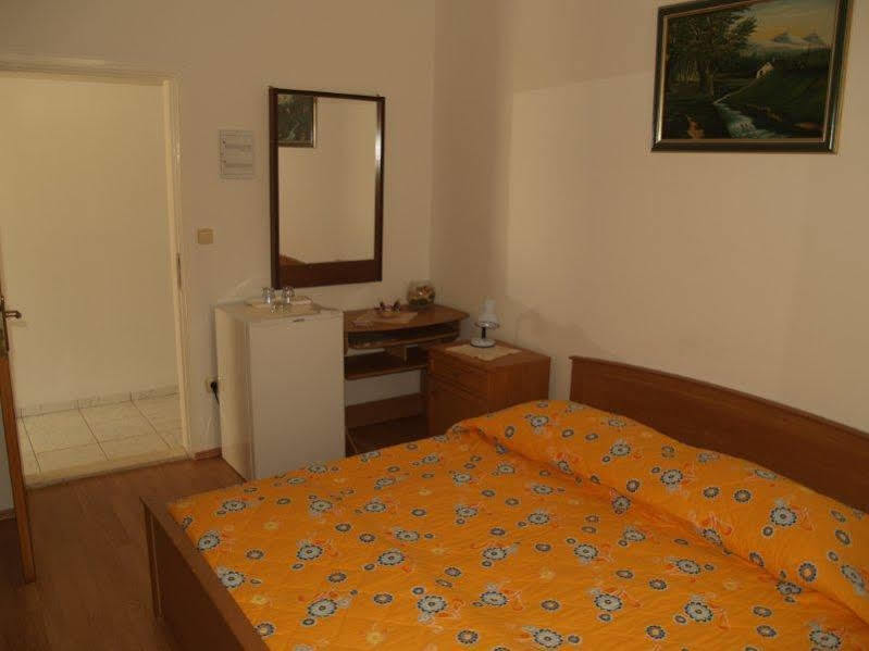 Rooms Kvestic Dubrovnik Exterior foto